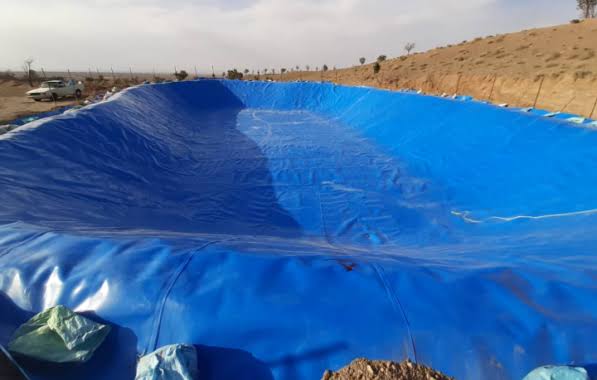 تصویر 1 از ورق ژئوممبران آبان پلیمر با فناوری سه لایه برای آب بندی حرفه ای